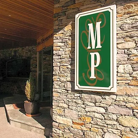 Hotell Hotel-restaurant Le Mont Paisible, Crans-Montana
