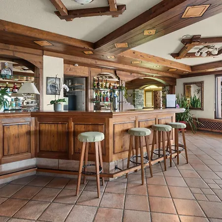 Hotel-restaurant Le Mont Paisible, 3* Crans-Montana