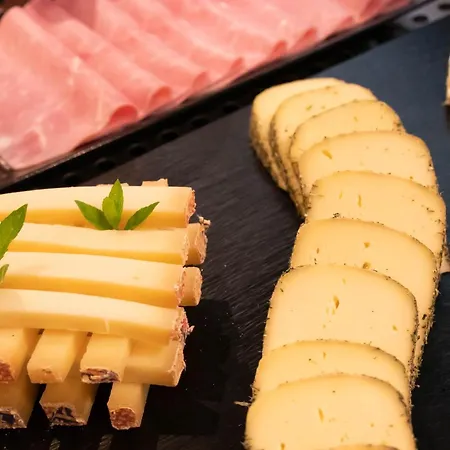 Hotel-restaurant Le Mont Paisible, Hotell