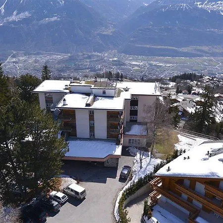 Hotell Hotel-restaurant Le Mont Paisible, Crans-Montana